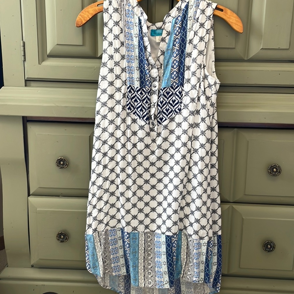 Buttons dress, size small, navy, white and other blue colors